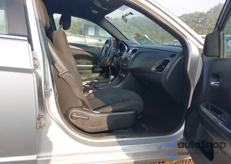 2012 Chrysler 200 Touring из США, поврежденный, VIN 1C3CCBBB4CN144984